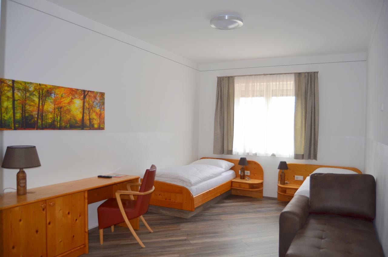 Pension Zum Strell Холлабрунн Экстерьер фото